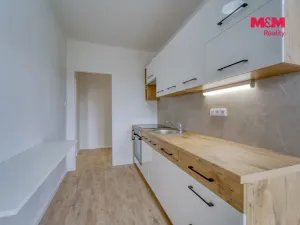 Pronájem bytu 2+1, Plzeň - Lobzy, Rokycanská, 57 m2