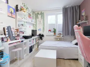 Prodej bytu 3+1, Krnov, nám. Hrdinů, 76 m2