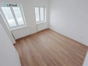 Pronájem bytu 3+kk, Liberec, Poutnická, 68 m2