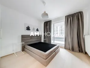 Pronájem bytu 2+kk, Praha - Vysočany, Ivana Hlinky, 52 m2