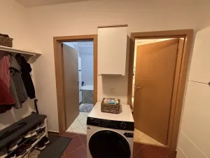 Pronájem bytu 3+kk, Liberec, Seniorů, 60 m2