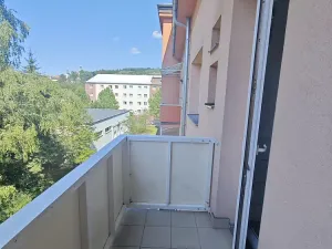 Pronájem bytu 2+1, Vsetín, Na Kamencoch, 56 m2