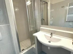 Pronájem bytu 1+kk, Praha - Jinonice, Peroutkova, 18 m2