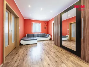 Prodej rodinného domu, Černovice, 140 m2