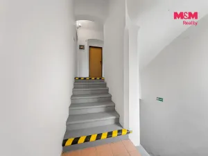 Prodej obchodního prostoru, Ústí nad Labem - Neštěmice, Veslařská, 240 m2