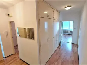 Prodej bytu 2+1, Praha, Ke kladivům, 62 m2