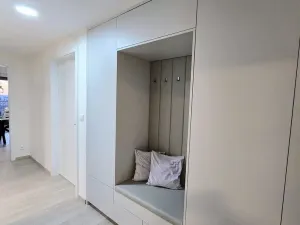 Pronájem bytu 2+kk, Praha - Hloubětín, Poděbradská, 67 m2