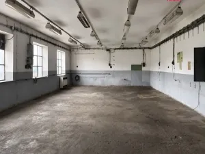 Pronájem kanceláře, Moravany - Platěnice, 139 m2