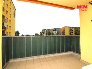 Pronájem bytu 1+kk, Klecany, V Honech, 32 m2