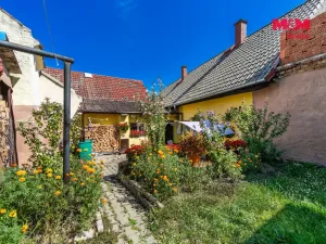 Prodej rodinného domu, Bitozeves, 65 m2