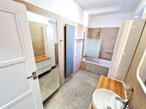 Prodej bytu 3+1, Brno, Tržní, 90 m2