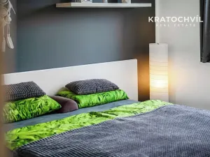 Prodej bytu 2+kk, Jesenice, Na Okruhu, 42 m2