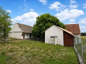 Prodej rodinného domu, Bernartice, 514 m2