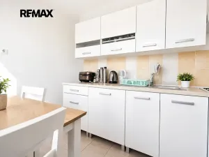 Prodej bytu 3+1, Opava, Olomoucká, 64 m2