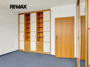 Prodej bytu 2+kk, Praha - Strašnice, Názovská, 60 m2