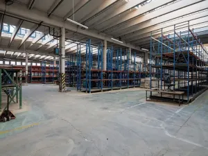 Pronájem skladu, Ostrava, 957 m2