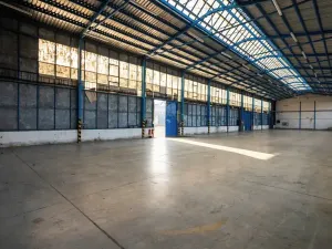 Pronájem skladu, Ostrava, 30404 m2