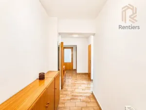 Prodej rodinného domu, Praha - Ruzyně, Kralupská, 256 m2