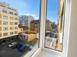 Pronájem bytu 3+kk, Praha - Holešovice, Dělnická, 85 m2