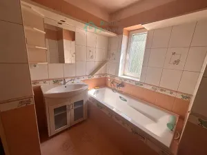Pronájem bytu 5+kk, Chrudim, V Tejnecku, 120 m2