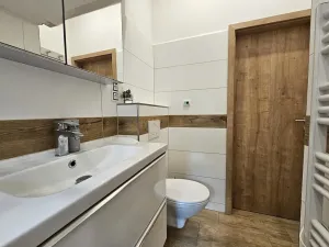 Prodej bytu 5+kk, Polevsko, 101 m2