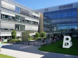 Pronájem kanceláře, Praha - Jinonice, Radlická, 500 m2