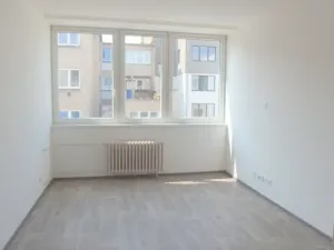 Pronájem bytu 2+kk, Zlín, Zarámí, 42 m2