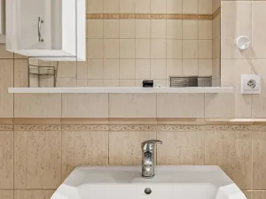 Pronájem bytu 2+kk, Praha - Krč, Tavolníková, 52 m2