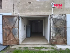 Pronájem garáže, Slatina, 55 m2