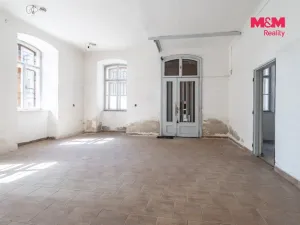 Prodej obchodního prostoru, Jihlava, Čajkovského, 108 m2