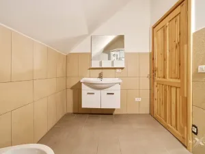 Prodej rodinného domu, Černolice, Ke dvoru, 375 m2