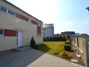 Pronájem rodinného domu, Jesenice, Albatrosová, 112 m2