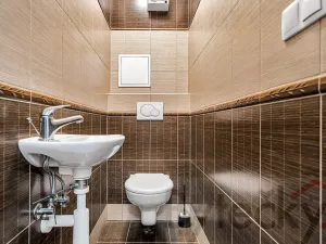 Prodej bytu 2+1, Praha - Dolní Počernice, Národních hrdinů, 62 m2