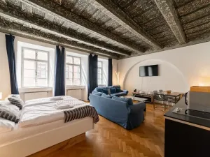 Prodej bytu 2+kk, Praha - Malá Strana, Tomášská, 57 m2