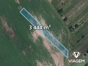 Prodej podílu pole, Hrušky, 1126 m2