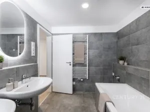 Pronájem bytu 3+kk, Praha, 66 m2