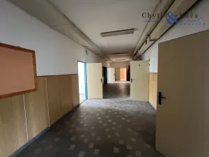 Prodej skladu, Vsetín, 2156 m2