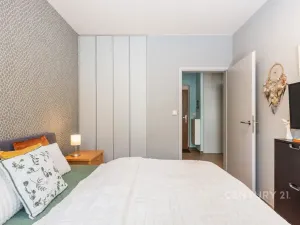 Pronájem bytu 2+kk, Jesenice, Hrnčířská, 48 m2
