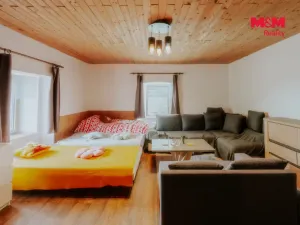 Prodej chalupy, Kadov - Lnářský Málkov, 250 m2