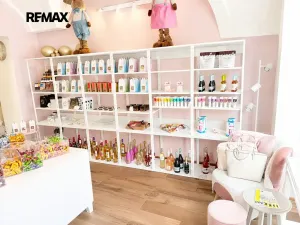 Pronájem obchodního prostoru, Kyjov, Masarykovo náměstí, 45 m2