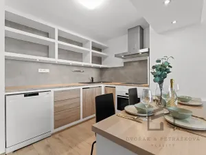 Prodej bytu 1+1, Praha - Háje, Bajkonurská, 52 m2