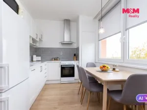Prodej bytu 3+1, Pardubice, Jana Zajíce, 70 m2