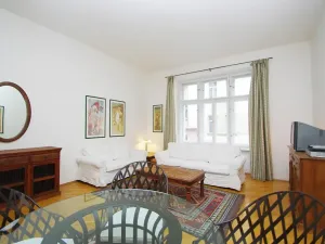 Pronájem bytu 3+1, Praha - Nové Město, Odborů, 81 m2