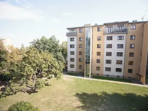Prodej bytu 2+1, Praha, K lučinám, 52 m2