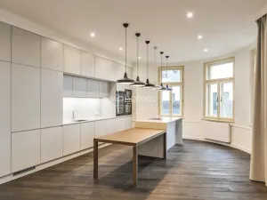 Pronájem bytu 4+kk, Praha - Vinohrady, Laubova, 167 m2