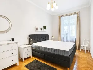 Pronájem bytu 3+1, Praha - Nové Město, Dřevná, 108 m2