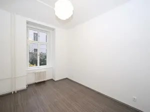 Pronájem bytu 3+1, Praha - Smíchov, Kroftova, 84 m2