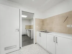 Pronájem komerční, Praha - Lysolaje, Kovárenská, 82 m2