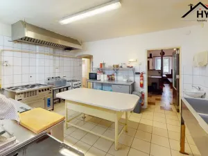 Prodej restaurace, Kvasiny, 550 m2