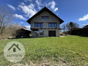 Prodej rodinného domu, Jesenný, 270 m2